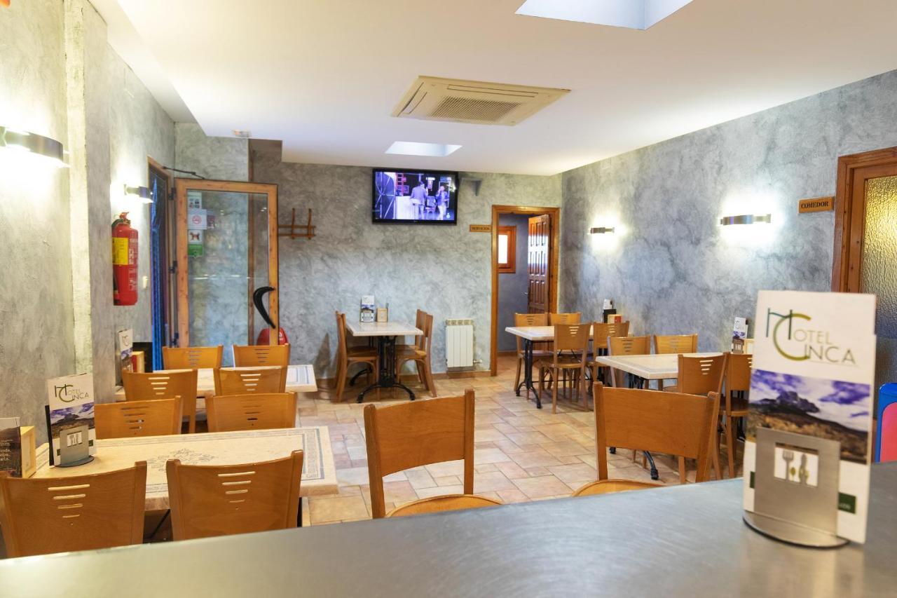 Hotel Cinca Ескалона Екстер'єр фото