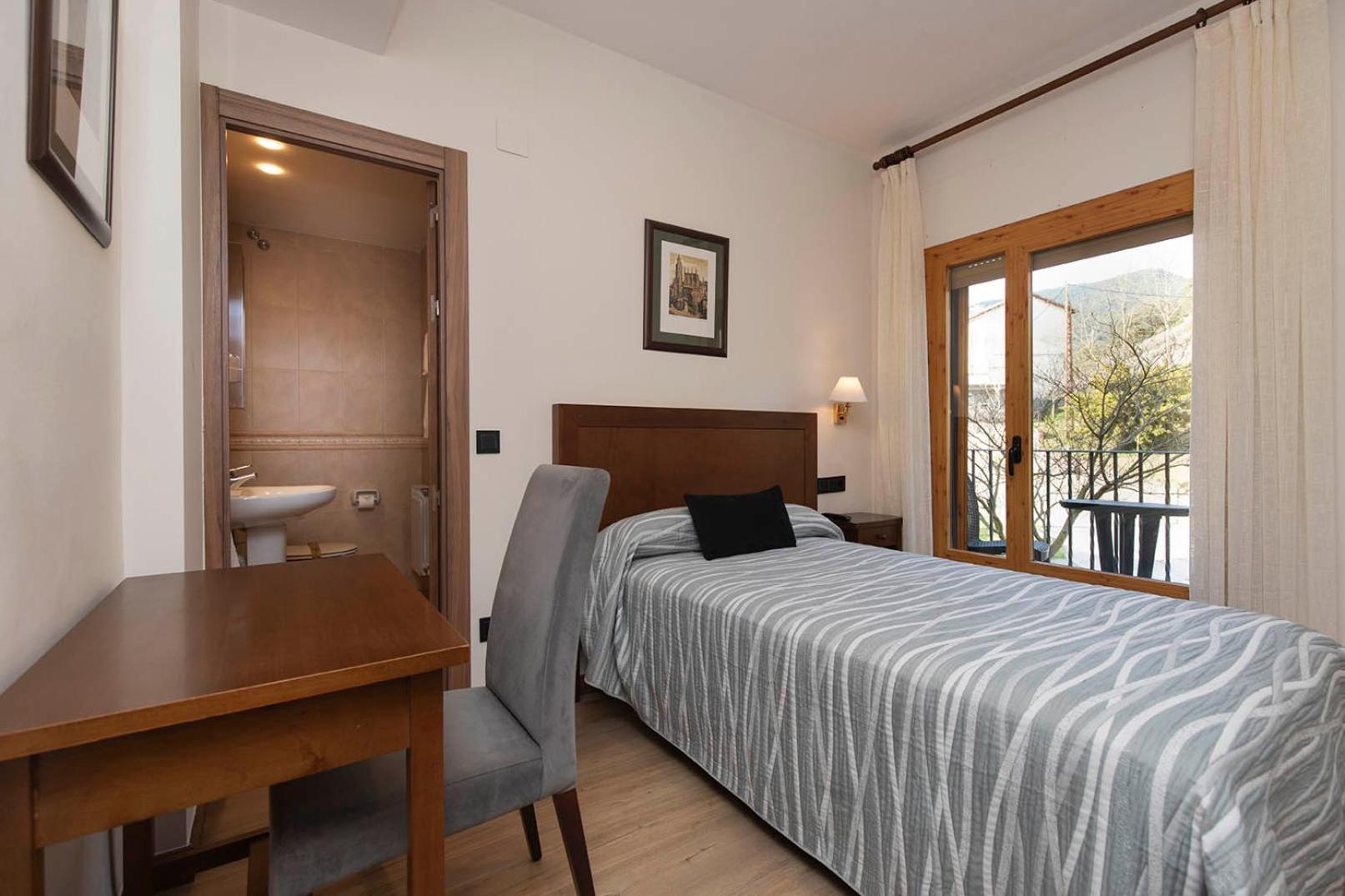 Hotel Cinca Ескалона Екстер'єр фото